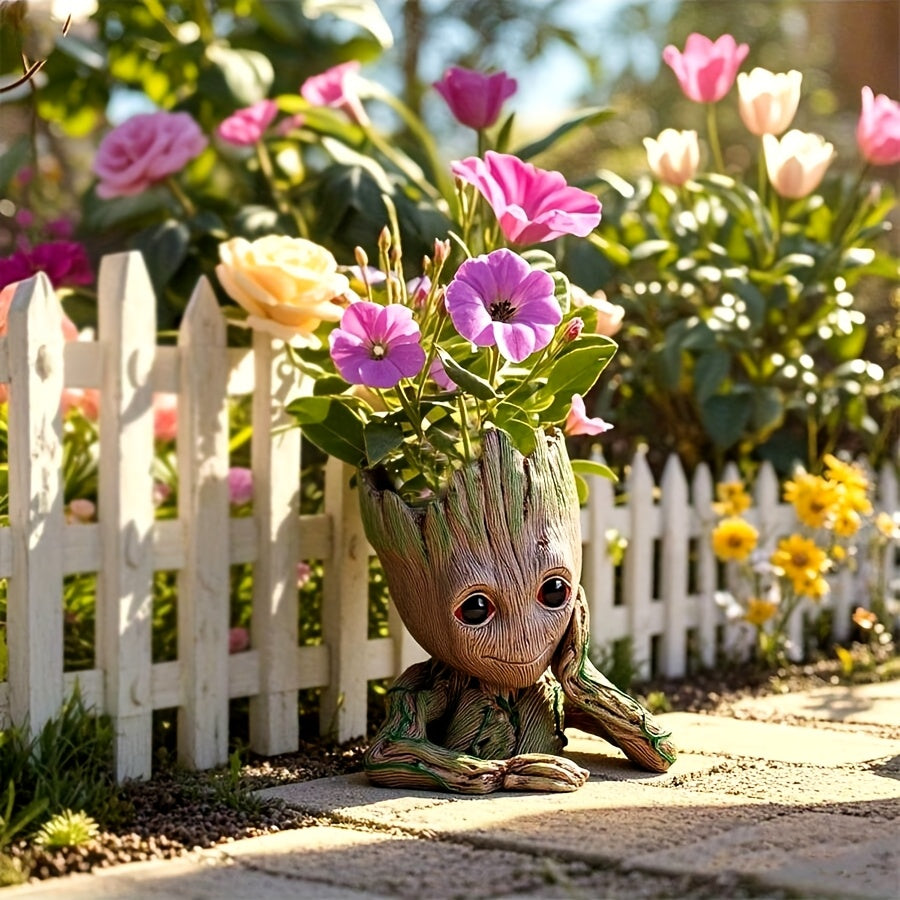 מחזיק עטים/עציץ דקורטיבי “Groot” — החבר החדש של השולחן