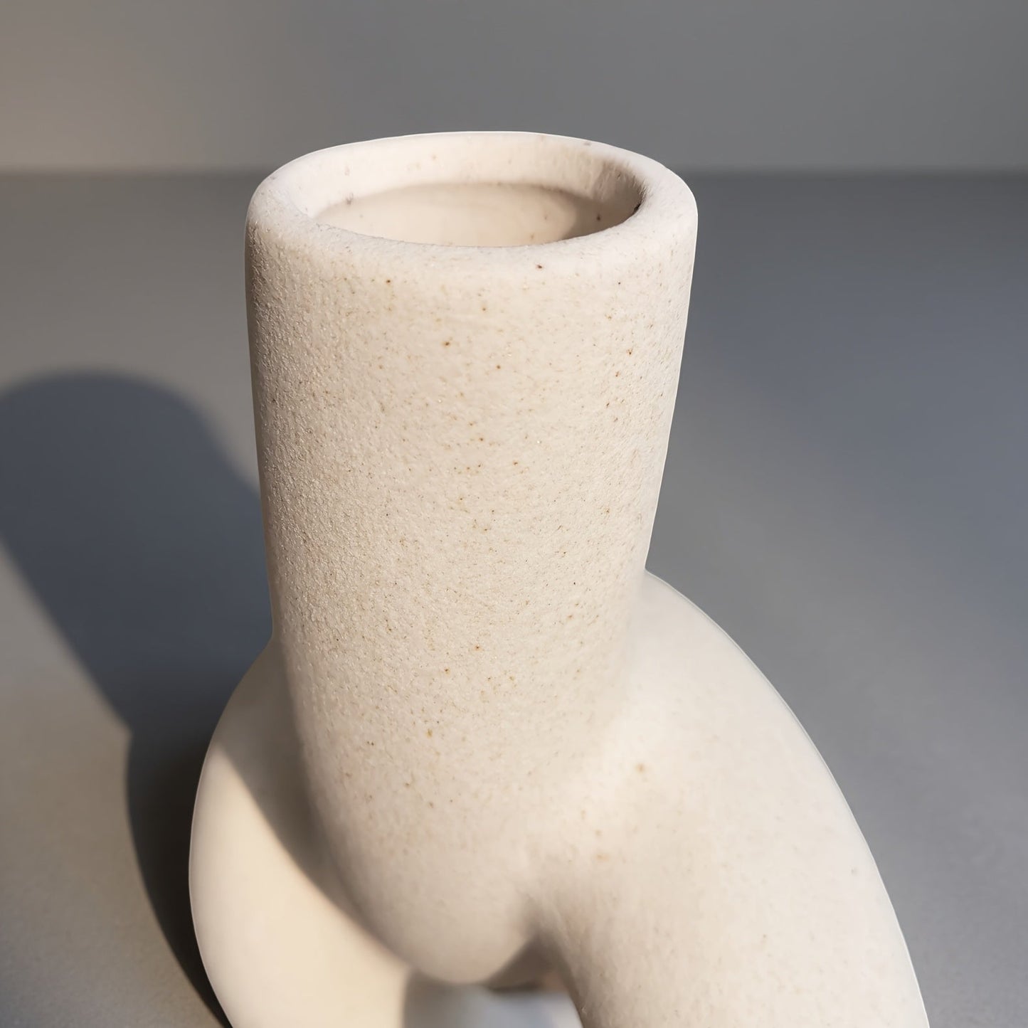 אגרטל קשר קרמי — נקודת שיק קטנה שמחברת את הבית