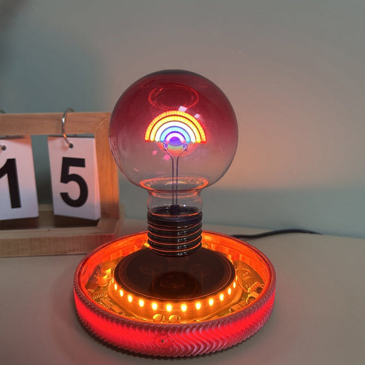 נורת “קשת מרחפת” — רגע של וואו על כל שולחן