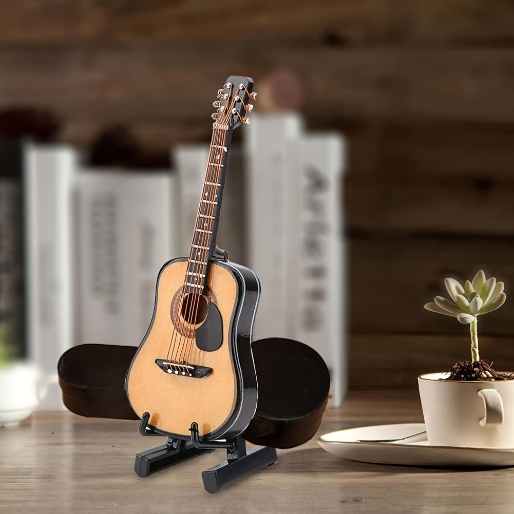 גיטרה מיניאטורית מעץ — עם מעמד וקופסה — פריט נוי שמנגן על הנוסטלגיה