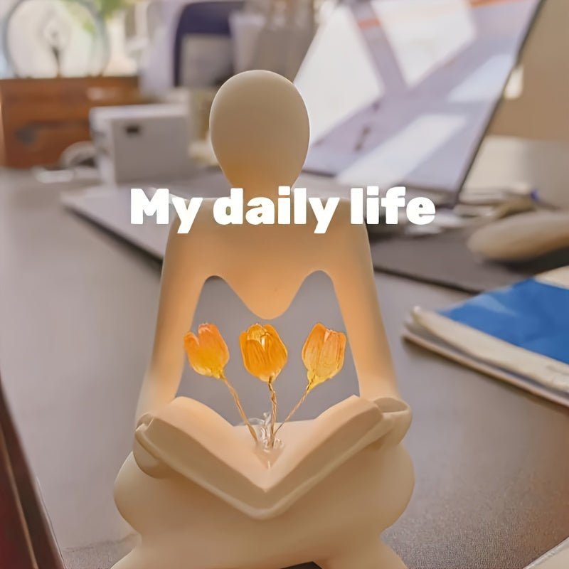 מנורת לילה טוליפים – פסלון רזין אמנותי שמאיר בעדינות