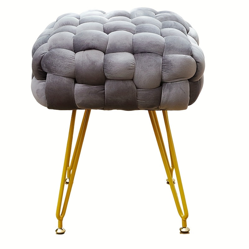 הדום/שרפרף ארוג בסגנון מודרני — רגלי מתכת מוזהבות וריפוד קטיפתי