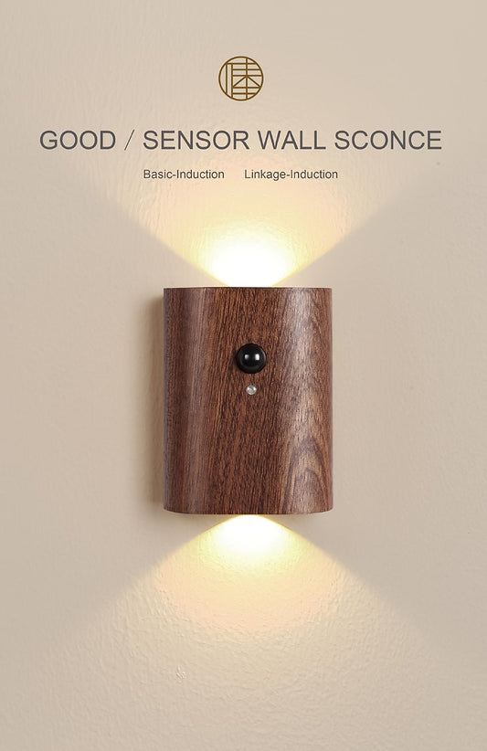 מנורת קיר חכמה עם חיישן תנועה (USB-C נטען) — אור חם למעלה ולמטה