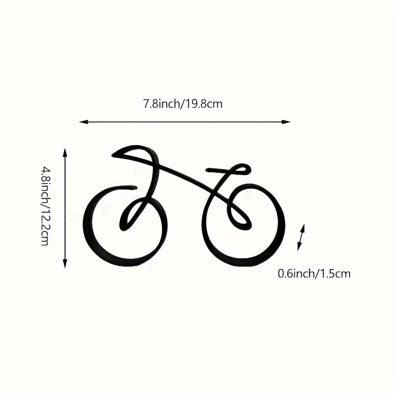 פסל אופניים מינימלי מברזל — נגיעה קטנה של סטייל לכל מדף