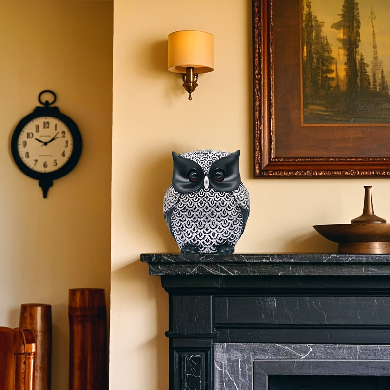 פסל ינשוף בעבודת יציקה – 12 ס״מ של סטייל שמאיר את הבית