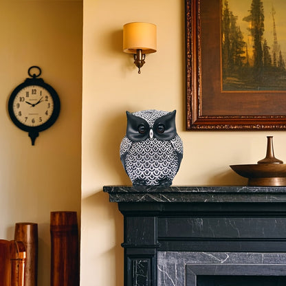 פסל ינשוף בעבודת יציקה – 12 ס״מ של סטייל שמאיר את הבית